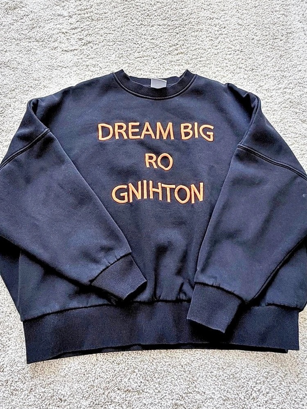 Roxy Dream Big Ro Nighton Graphic Sweatshirt in Black Size Medium